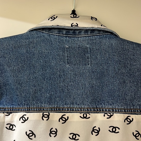 NEW custom cropped jean jacket size small - Picture 3 of 7